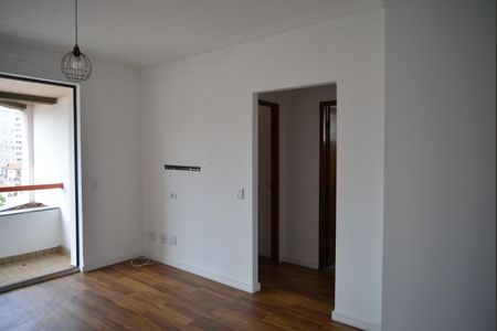 Apartamento para alugar com 80m², 2 quartos e 1 vagaSala