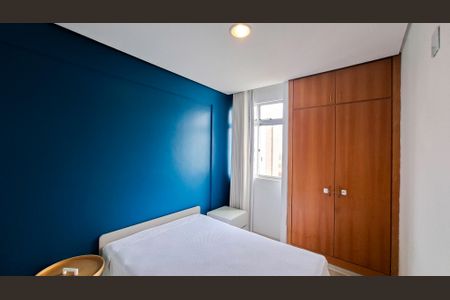 Quarto de apartamento para alugar com 2 quartos, 60m² em Santo Antônio, Belo Horizonte