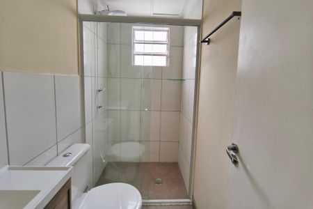 Apartamento para alugar com 48m², 2 quartos e 1 vaga Apartamento para alugar com 48m², 2 quartos e 1 vagaBanheiro