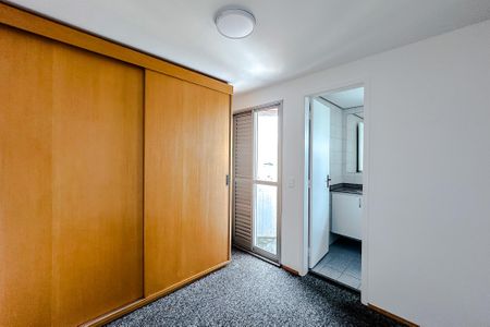 Apartamento para alugar com 55m², 2 quartos e 2 vagasSuíte