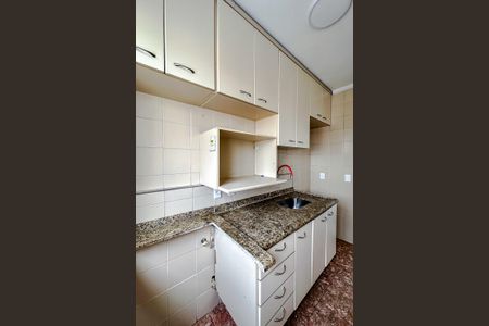 Apartamento para alugar com 55m², 2 quartos e 2 vagasCozinha