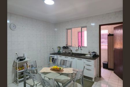 Apartamento à venda com 97m², 2 quartos e 1 vagaCozinha 