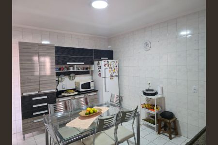 Apartamento à venda com 97m², 2 quartos e 1 vagaCozinha 