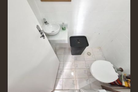Apartamento à venda com 65m², 2 quartos e 1 vagaBanheiro 2