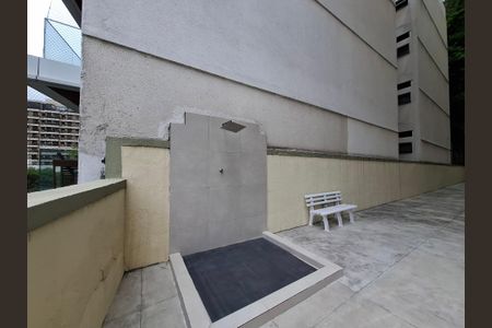 Apartamento à venda com 65m², 2 quartos e 1 vagaÁrea comum 
