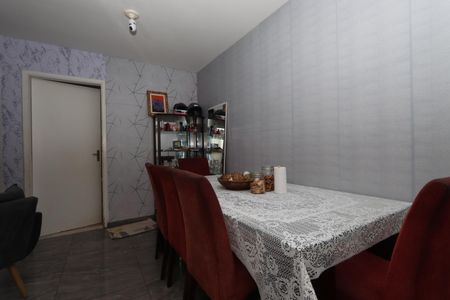 Apartamento à venda com 49m², 2 quartos e 1 vagaSala de Jantar