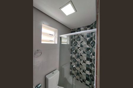 Banheiro - torneira de casa para alugar com 1 quarto, 40m² em Vila Brasilina, São Paulo