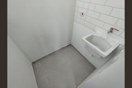 Área de Serviço de casa para alugar com 1 quarto, 40m² em Vila Brasilina, São Paulo