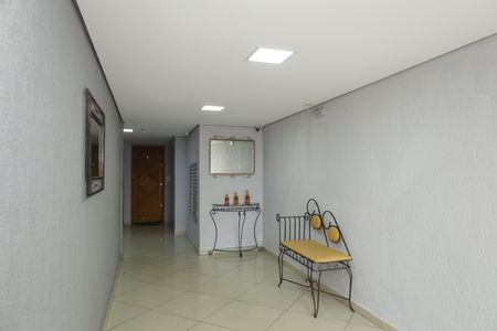 Apartamento para alugar com 58m², 2 quartos e 1 vagaÁrea comum - Saguão do prédio