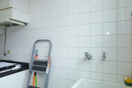 Apartamento para alugar com 58m², 2 quartos e 1 vagaÁrea de Serviço