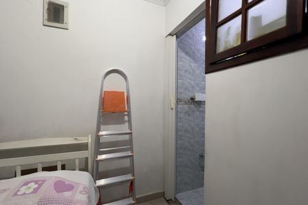 Casa à venda com 154m², 4 quartos e 2 vagas Casa à venda com 154m², 4 quartos e 2 vagasQuarto 5