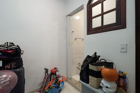 Casa à venda com 154m², 4 quartos e 2 vagas Casa à venda com 154m², 4 quartos e 2 vagasQuarto 1