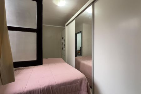 Casa à venda com 154m², 4 quartos e 2 vagas Casa à venda com 154m², 4 quartos e 2 vagasQuarto 2