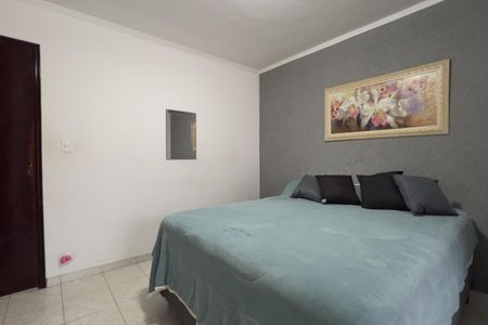 Casa à venda com 154m², 4 quartos e 2 vagas Casa à venda com 154m², 4 quartos e 2 vagasQuarto 4