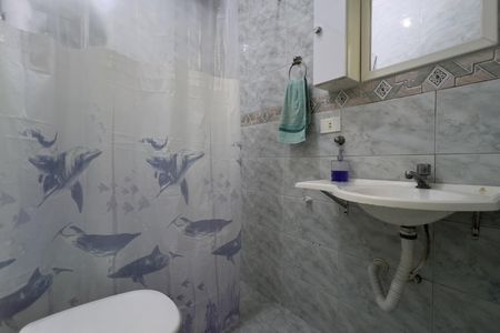 Casa à venda com 154m², 4 quartos e 2 vagas Casa à venda com 154m², 4 quartos e 2 vagasBanheiro 3