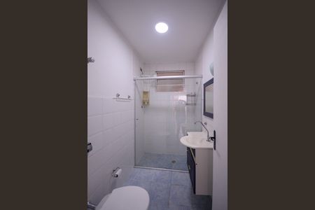 Banheiro  de apartamento para alugar com 1 quarto, 33m² em Liberdade, São Paulo