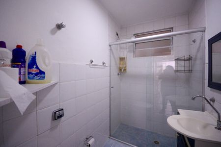 Banheiro  de apartamento para alugar com 1 quarto, 33m² em Liberdade, São Paulo