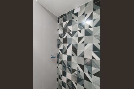 Banheiro - torneira de casa para alugar com 1 quarto, 40m² em Vila Brasilina, São Paulo