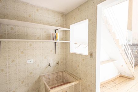 Casa à venda com 100m², 2 quartos e 2 vagasÁrea de Serviço