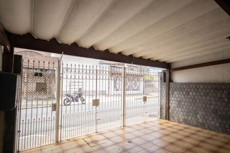 Casa à venda com 100m², 2 quartos e 2 vagasGaragem