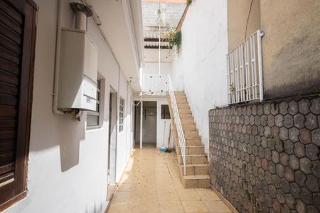 Casa à venda com 100m², 2 quartos e 2 vagasQuintal