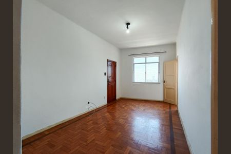 Sala de apartamento para alugar com 2 quartos, 40m² em Imperial de São Cristóvão, Rio de Janeiro