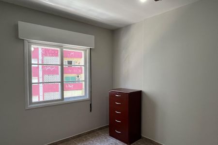 Quarto de apartamento para alugar com 1 quarto, 42m² em José Menino, Santos