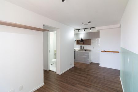 Sala de apartamento para alugar com 2 quartos, 42m² em Jardim Alvorada (zona Oeste), São Paulo
