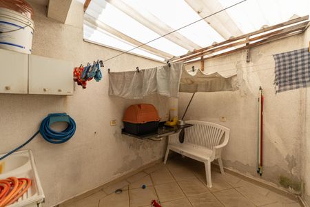 Casa à venda com 180m², 3 quartos e 3 vagasÁrea de Serviço