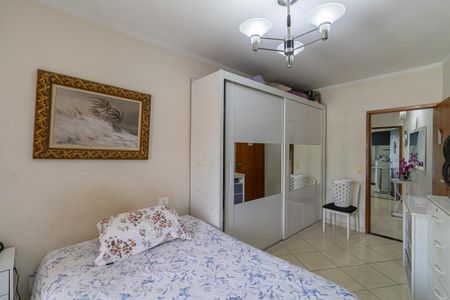 Casa à venda com 3 quartos, 180m² em Jardim Brasilia, São Paulo