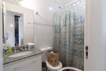 Casa de condomínio à venda com 90m², 2 quartos e 2 vagasBanheiro da Suíte