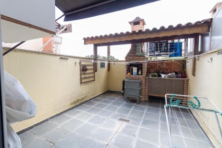 Casa de condomínio à venda com 90m², 2 quartos e 2 vagasÁrea de serviço