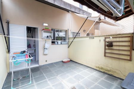 Casa de condomínio à venda com 90m², 2 quartos e 2 vagasÁrea de serviço