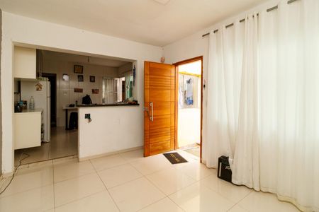 Sala de casa à venda com 2 quartos, 75m² em Vila Ede, São Paulo