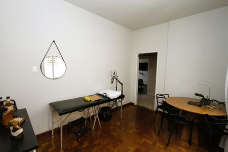 Apartamento à venda com 46m², 2 quartos e sem vagaSala