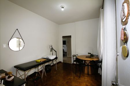 Sala de apartamento à venda com 2 quartos, 46m² em Calafate, Belo Horizonte