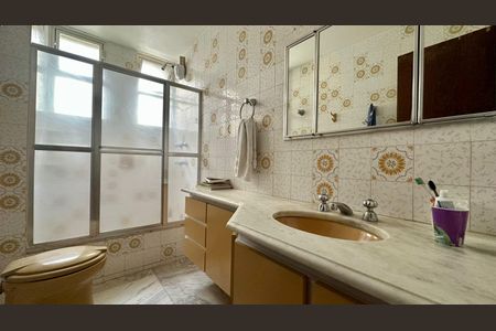 Apartamento à venda com 106m², 3 quartos e 2 vagas Apartamento à venda com 106m², 3 quartos e 2 vagasBanheiro