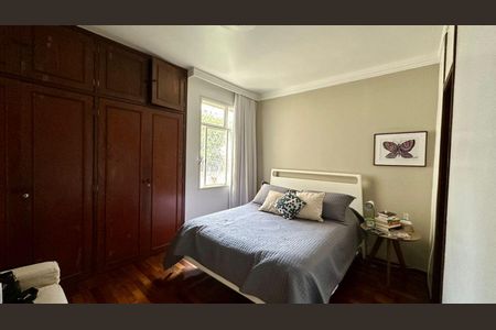 Apartamento à venda com 106m², 3 quartos e 2 vagas Apartamento à venda com 106m², 3 quartos e 2 vagasQuarto