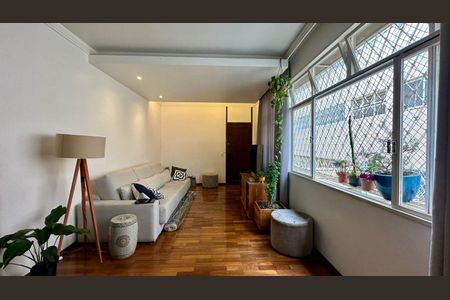 Apartamento à venda com 106m², 3 quartos e 2 vagas Apartamento à venda com 106m², 3 quartos e 2 vagasSala