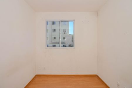 Quarto 2 de apartamento para alugar com 2 quartos, 42m² em Chácara das Pedras, Porto Alegre