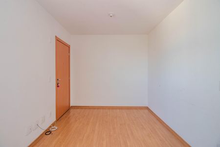 Sala  de apartamento para alugar com 2 quartos, 42m² em Chácara das Pedras, Porto Alegre