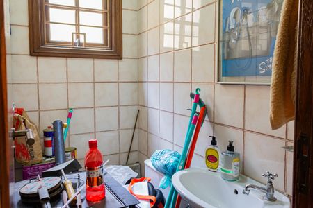 Casa à venda com 153m², 4 quartos e 2 vagas Casa à venda com 153m², 4 quartos e 2 vagasBanheiro de serviço