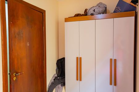 Casa à venda com 153m², 4 quartos e 2 vagas Casa à venda com 153m², 4 quartos e 2 vagasQuarto 3