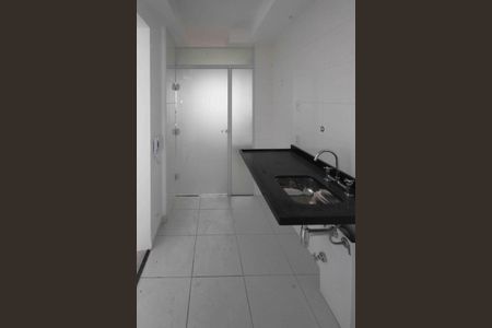 Apartamento à venda com 91m², 2 quartos e 2 vagasCozinha