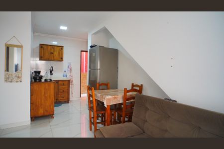 Sala  de apartamento para alugar com 2 quartos, 72m² em Ingleses do Rio Vermelho, Florianópolis