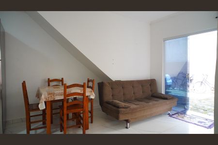 Sala  de apartamento para alugar com 2 quartos, 72m² em Ingleses do Rio Vermelho, Florianópolis