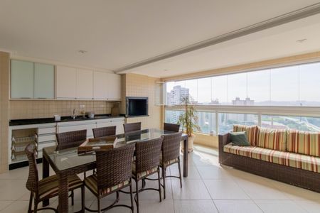 Apartamento à venda com 165m², 3 quartos e 3 vagasVaranda Gourmet