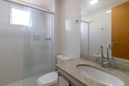 Apartamento à venda com 165m², 3 quartos e 3 vagasSuíte 2