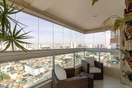 Apartamento à venda com 165m², 3 quartos e 3 vagasVaranda da Suíte 1
