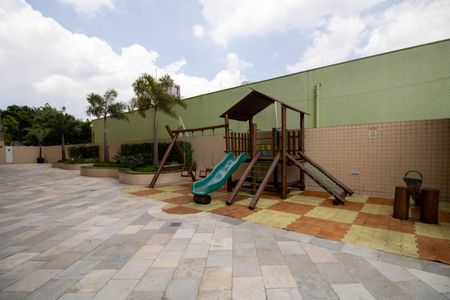 Apartamento à venda com 165m², 3 quartos e 3 vagasArea Comum - Playground